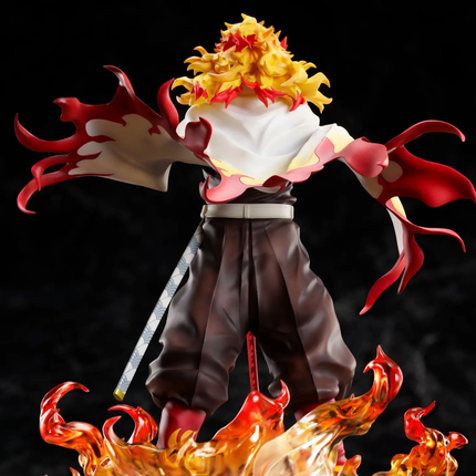 Demon Slayer – Kyojuro Rengoku Mugen Train 1/8 Statue  OrbiTopia