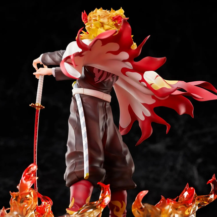 Demon Slayer – Kyojuro Rengoku Mugen Train 1/8 Statue  OrbiTopia