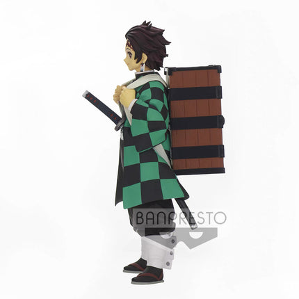 Demon Slayer – Tanjiro Kamado – Travel Box Vol. 18 Figure  OrbiTopia