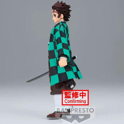 Demon Slayer – Tanjiro Kamado – Vol. 28 Display Figure  OrbiTopia