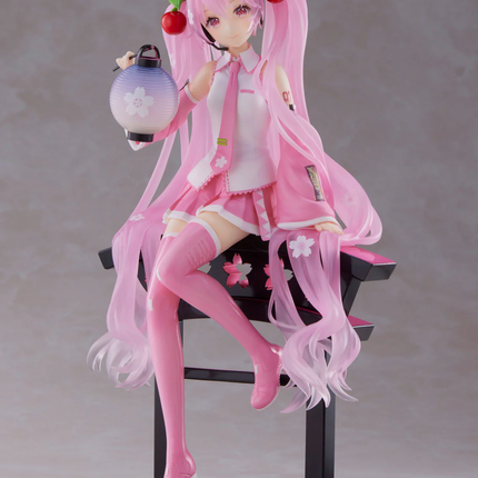 Hatsune Miku - Sakura Miku - Lantern Ver. AMP Figure  OrbiTopia