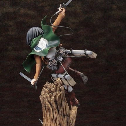Levi Ackerman Attack on Titan Figure – Elite Captain 1/8 Statue  OrbiTopia